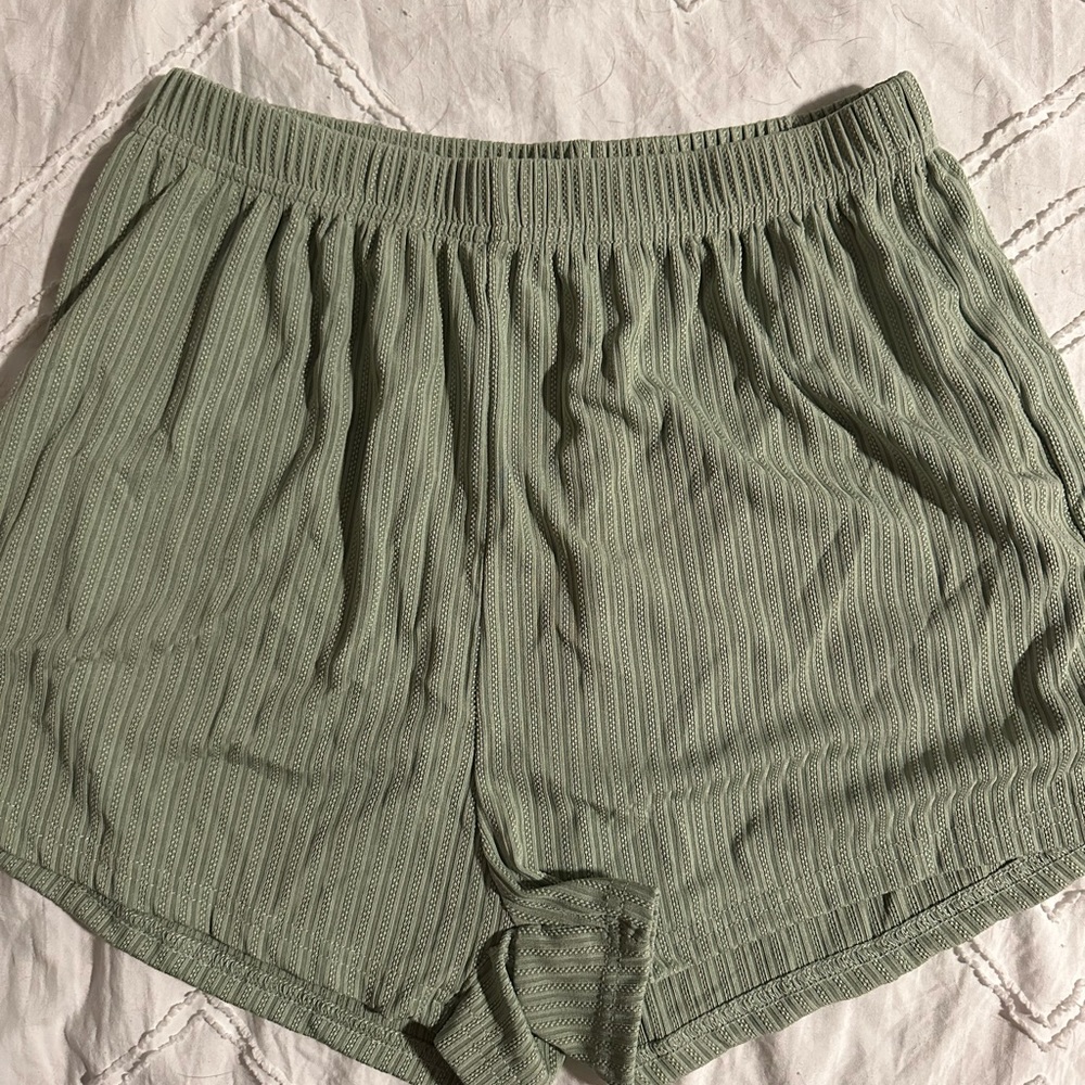 Pyjama set - Picture 2 of 4